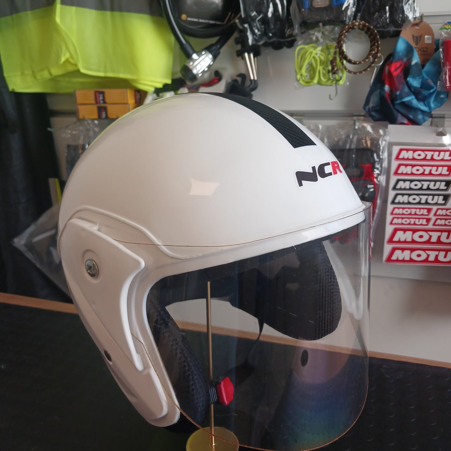 NCR Beyaz Dot Sertifikalı Yarım Kask Stokta ! [KAPIDA ÖDEME & ŞEFFAF KARGO]
